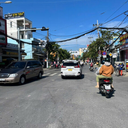 Bán nhà mặt tiền 8x27m giá 18,5 tỷ Đường Tô Ký Bán nhà mặt tiền 8x27m giá 18,5 tỷ Đường Tô Ký