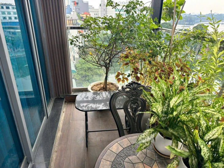 Lạc Long Quân – gần Lotte – 75m*7 tầng TM – ô tô qua nhà 23 tỷ