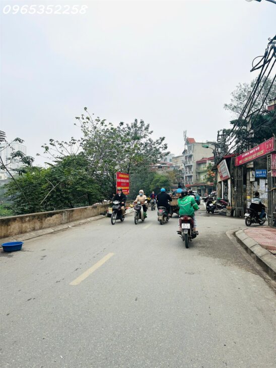 Bán mảnh khu đất 131m ô tô vào căn nhà khu Tả Thanh Oai, Thanh Trì