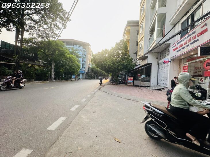 Bán mảnh khu đất 131m ô tô vào căn nhà khu Tả Thanh Oai, Thanh Trì