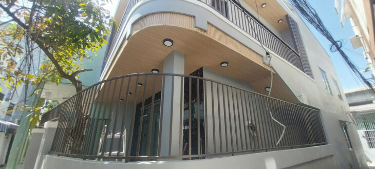 ♥ Nhà 2 mặt Kiệt Lê Đình Lý, 70m2, 2 tầng đẹp thoáng, ở ngay, 3.5x tỷ