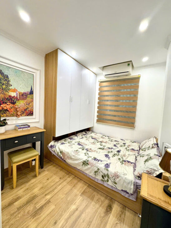 BA ĐÌNH – GẦN PHỐ – 5 TẦNG FULL CÔNG NĂNG -Giảng Võ 14m, mt 2,7m, giá 4,25 tỷ- 10M RA PHỐ