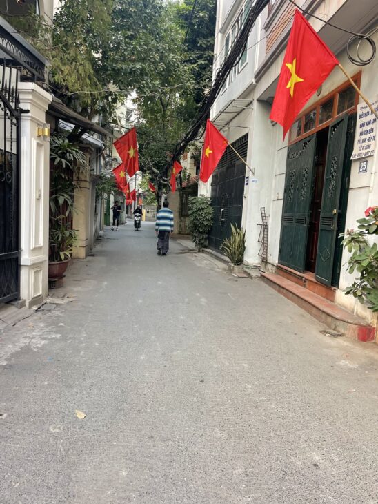 ĐẤT ĐẸP – BẮC CẦU – NGỌC THỤY – OTO VÀO NHÀ – KINH DOANH – 5TY2- NHANH CÒN CHẬM HẾT – SỔ ĐỎ CHÍNH