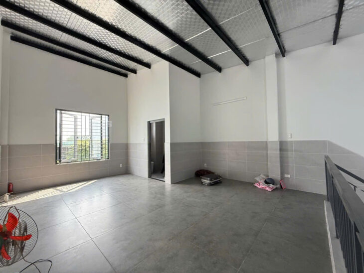 Củ Chi ! Cho Thuê MB 400 m2 ( 10m x 40m ) có Nhà Mới 5m x 25m, Tel : 0903880634 ( chính chủ )