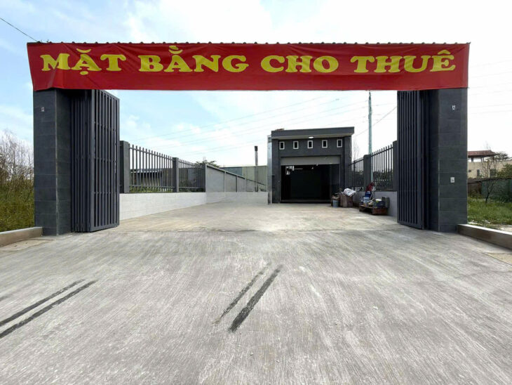 Củ Chi ! Cho Thuê MB 400 m2 ( 10m x 40m ) có Nhà Mới 5m x 25m, Tel : 0903880634 ( chính chủ )