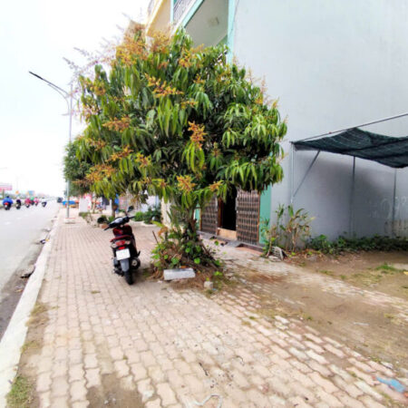 Bán đất mặt đường Bùi Viện – Tái định cư Tam Kỳ, 63m, Mt 4.2m, Giá 4.72 tỉ Bán đất mặt đường Bùi Viện – Tái định cư Tam Kỳ, 63m, Mt 4.2m, Giá 4.72 tỉ