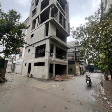 Bán siêu phẩm Cổ Linh Thạch Bàn. nhà mới 7 tầng ,full nội thất cao cấp