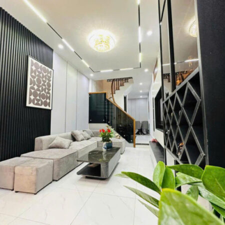 BÁN NHÀ ĐẸP BÙI XƯƠNG TRẠCH 5 TẦNG, 36M², NGÕ NÔNG, GẦN PHỐ, CHỈ 7.35 TỶ