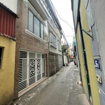 Nhà đẹp, ngõ thông – gần phố- full nội thất- ô tô nhỏ đỗ cửa- 31m2* 5T = 5.85 Tỷ tại Nam Dư – Lĩnh