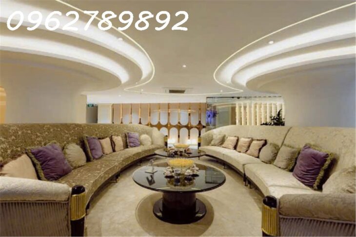 Bán nhà 270m2, mặt tiền khủng 10m, 176 tỷ tại phố Xã Đàn – Hà Nội