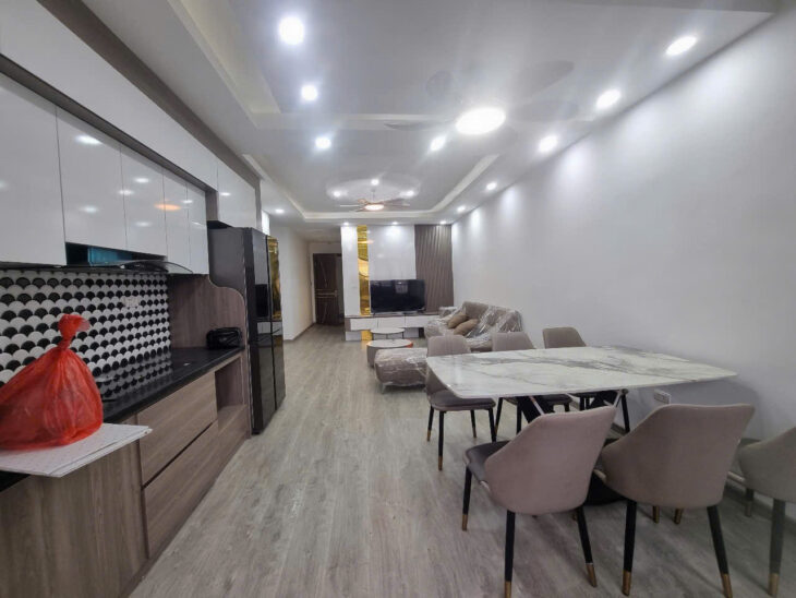 Căn hộ cc HH Linh Đàm, quận Hoàng Mai dt 83m2 x 3 ngủ giá chỉ 3 tỷ bé xíu