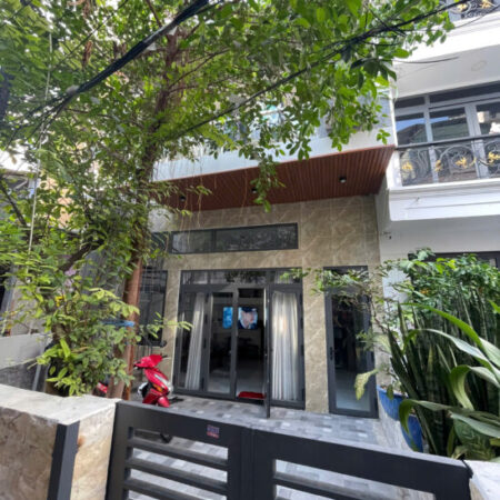 ???? CÁCH MẠNG THÁNG TÁM – Q.10 – 95M2 – NGANG KHỦNG 6M + NỞ HẬU – NHÀ MỚI 100% – 4 TẦNG – CHỈ NHỈNH ???? CÁCH MẠNG THÁNG TÁM – Q.10 – 95M2 – NGANG KHỦNG 6M + NỞ HẬU – NHÀ MỚI 100% – 4 TẦNG – CHỈ NHỈNH