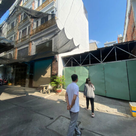 ĐẤT TRỐNG KHU XÂY CAO TẦNG-NGANG BỀ THẾ GẦN 6M-HẺM 6M-CHỈ NHỈNH 4 TỶ ĐẤT TRỐNG KHU XÂY CAO TẦNG-NGANG BỀ THẾ GẦN 6M-HẺM 6M-CHỈ NHỈNH 4 TỶ