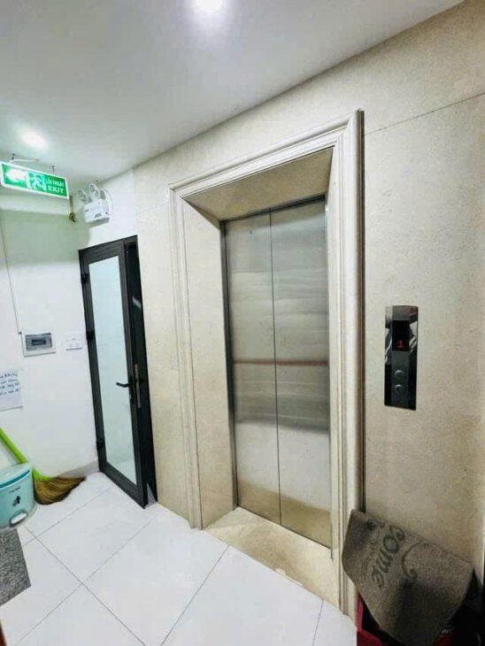 GIÁ HIẾM – MẶT PHỐ MINH KHAI- QUẬN HAI BÀ TRƯNG – 7 TẦNG THANG MÁY – MT 4,1m – KINH DOANH SẦM UẤT –