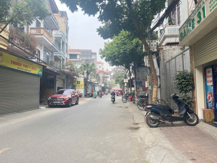 NHỈNH 5 TỶ – B.Á.N GẤP NHÀ PHỐ HOA LÂM – VỊ TRÍ TRUNG TÂM QUẬN – KINH DOANH SẦM UẤT