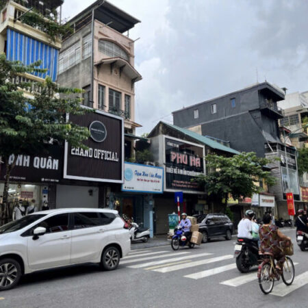 HÀNG HIẾM NHÀ MẶT PHỐ, VIEW, TRƯƠNG ĐỊNH, MINH KHAI, 381 M, MẶT TIỀN 9 M, GIÁ 113 TỶ. HÀNG HIẾM NHÀ MẶT PHỐ, VIEW, TRƯƠNG ĐỊNH, MINH KHAI, 381 M, MẶT TIỀN 9 M, GIÁ 113 TỶ.