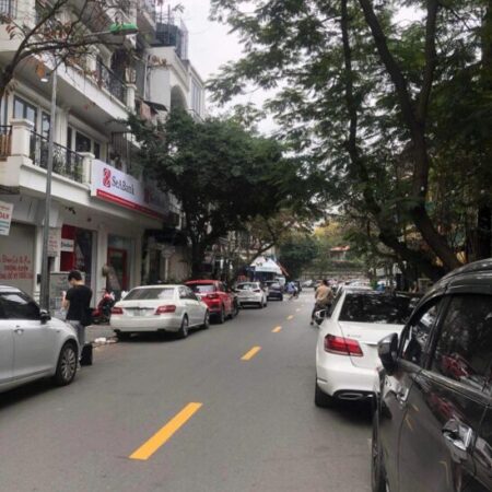 Bán nhà ngã 5 phố Nhà Hoả, Bát Đàn, Đường Thành, Phùng Hưng 65m mặt tiền gần 5m đang cho thuê dòng Bán nhà ngã 5 phố Nhà Hoả, Bát Đàn, Đường Thành, Phùng Hưng 65m mặt tiền gần 5m đang cho thuê dòng