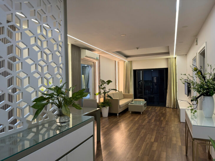 Căn 3 ngủ 2 WC tòa R4B Goldmark City,nội thất mới 100% nhập từ EU, Đức, Hàn cao cấp