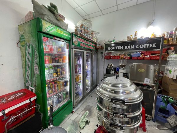 Phú Nhuận ! Sang Quán Cơm – Ăn Vặt Và Tạp Hóa Lớn , Sát 3 Trường học và Bệnh Viện , Tel :