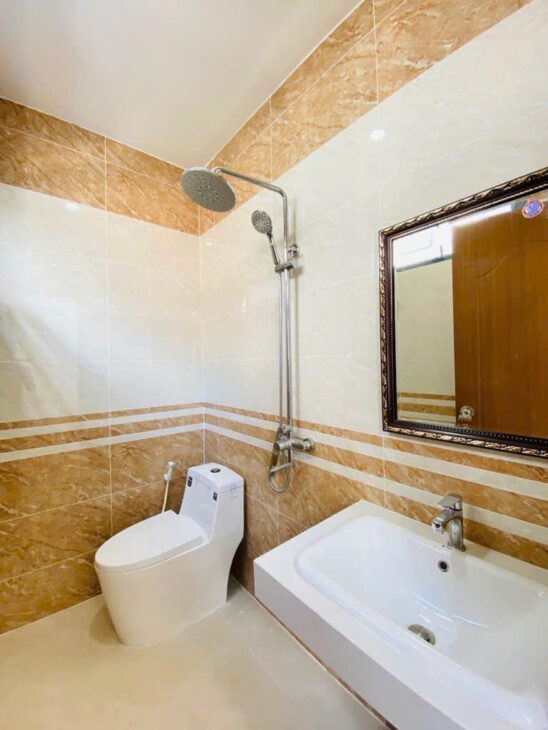 BÁN NHÀ SIÊU ĐẸP – LÔ GÓC – HXH – DT 41/49m2 , MT 5,5m – P6,GÒ VẤP – GIÁ CHỈ 6,2 TỶ !!