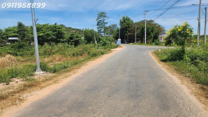 Bán đất thổ cư mặt tiền Đinh Công Tráng, thị xã LaGi gần Biển Tâm Tân giá siêu rẻ Bán đất thổ cư mặt tiền Đinh Công Tráng, thị xã LaGi gần Biển Tâm Tân giá siêu rẻ