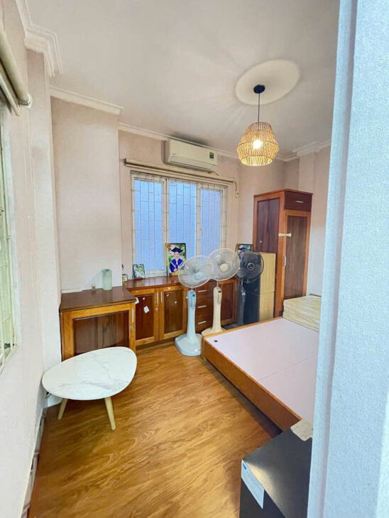 Bán Nhà Trung Tâm Đống Đa – Khu VIP Hiếm Người Bán Nhà kết cấu 5 Tầng x 27m, nhỉnh 7 tỷ.