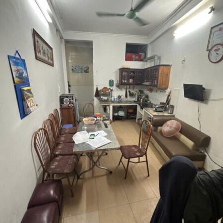 Đội Cấn – Ba Đình / 4 tầng 50m2 dân xây -6x tỷ