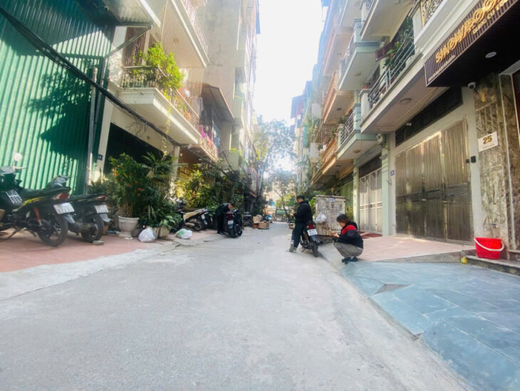 BÁN NHÀ, KDT ĐỊNH CÔNG- HOÀNG MAI, 55 M2, 5 TẦNG, MT 5 M, GIÁ 19,9 TỶ.