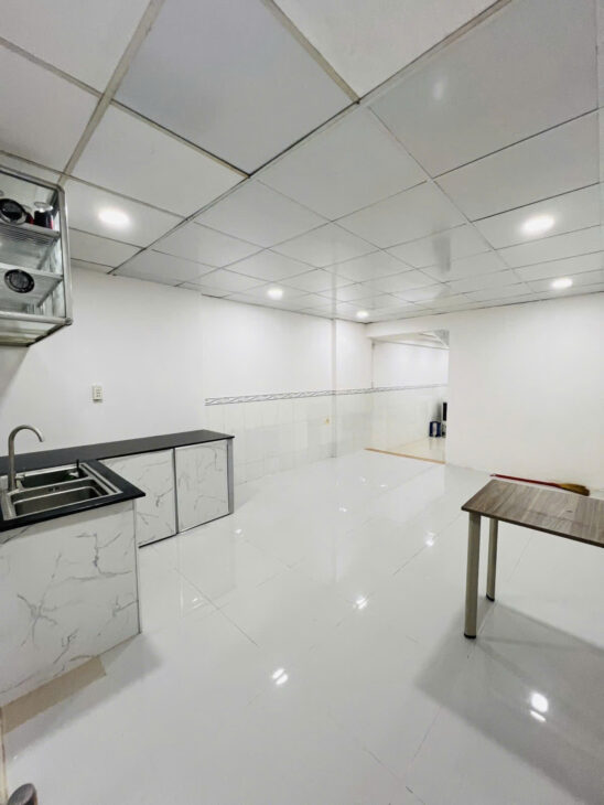 Bán nhà Bờ bao Tân thắng đối diện Aeon Tân Phú 60m2 2 tầng vị trí đắc địa chỉ 5 tỷ Tlcc