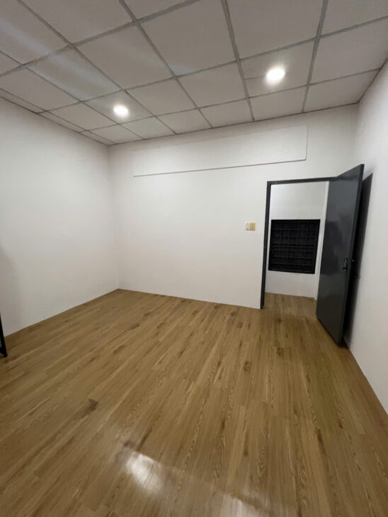 Bán nhà Bờ bao Tân thắng đối diện Aeon Tân Phú 60m2 2 tầng vị trí đắc địa chỉ 5 tỷ Tlcc