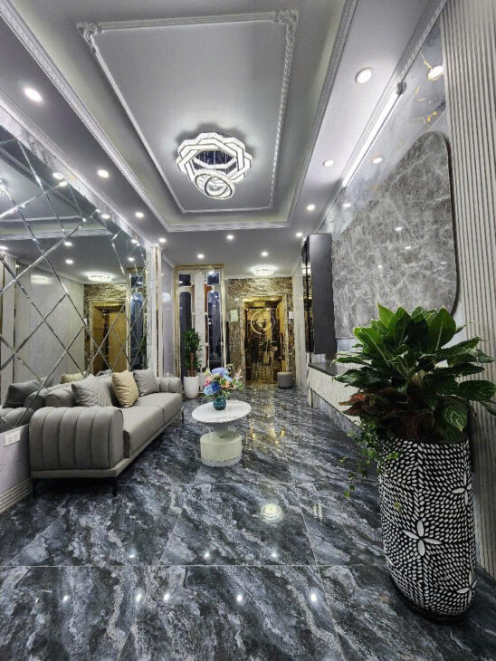 B.ÁN NHÀ HOA LƯ –45m- 6 TẦNG – MẶT TIỀN RỘNG – NGÕ THÔNG – CÁCH PHỐ CHỈ 10M