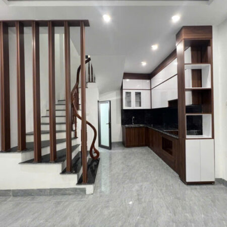 BÁN NHÀ NGỌC THỤY 35M2, 5 TẦNG, NGÕ Ô TÔ – GIÁ CHỈ NHỈNH 5 TỶ