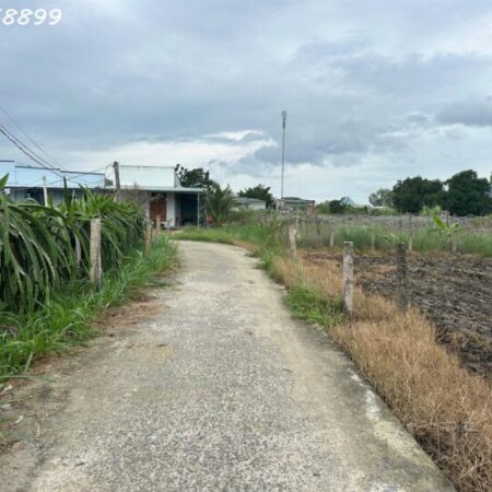 Bán 183m2 đất Hẻm Đinh Công Tráng, Tân Tiến, thị xã LaGi chỉ 650 triệu gần biển Bán 183m2 đất Hẻm Đinh Công Tráng, Tân Tiến, thị xã LaGi chỉ 650 triệu gần biển
