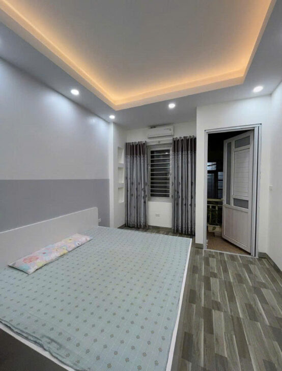 BÁN NHÀ ĐẸP VŨ TÔNG PHAN, NGÕ NÔNG, 5M RA Ô TÔ TRÁNH, 4 TẦNG, 11 TỶ.