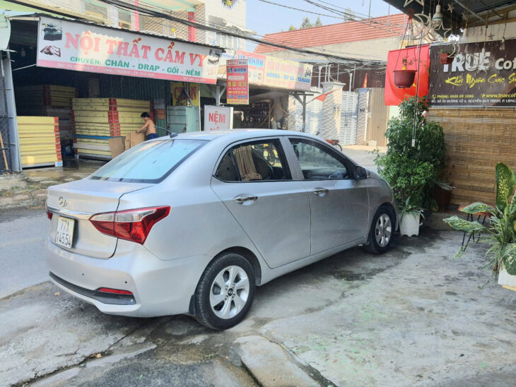 #BÁN_XE HYUNDAI I10, 2020 SEDAN 1.2 MT BẢN FULL – MÀU BẠC – XE GIA ĐÌNH