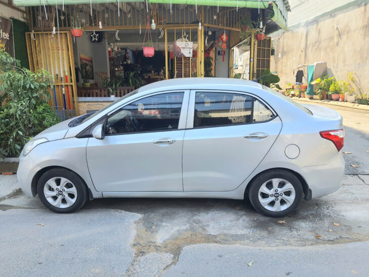 #BÁN_XE HYUNDAI I10, 2020 SEDAN 1.2 MT BẢN FULL – MÀU BẠC – XE GIA ĐÌNH