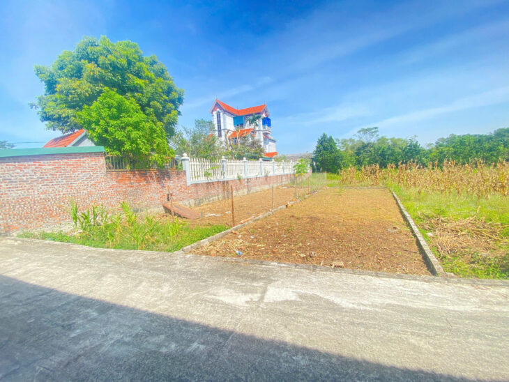 LÔ GÓC,100m2 ful thổ cư, thôn đồi sen, xã bình yên, thạch thất, hà nội