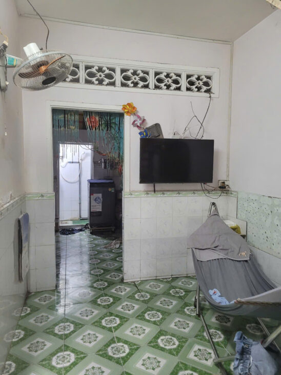 Bán nhà 1 trệt + lửng , đường số 10 Linh Đông Thủ Đức. Gía 2ty4 bl