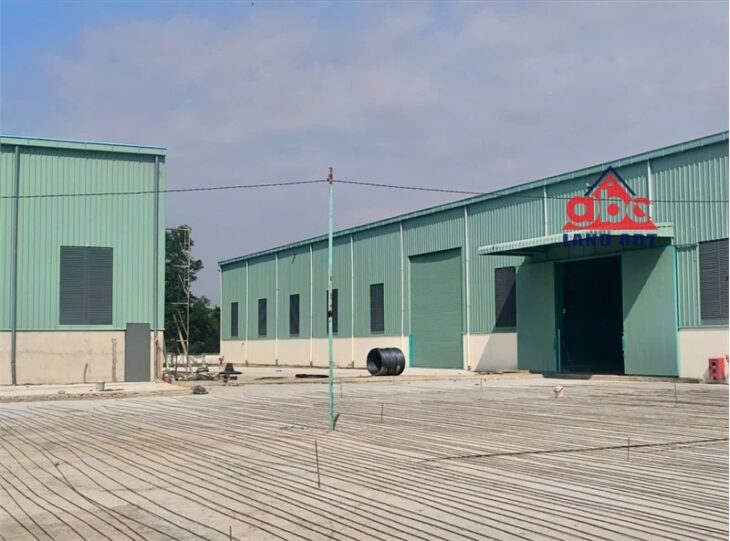 Nhà Xưởng đa dạng, phù hợp nhiều ngành nghề. tập chung nhiều DNNN. FDI