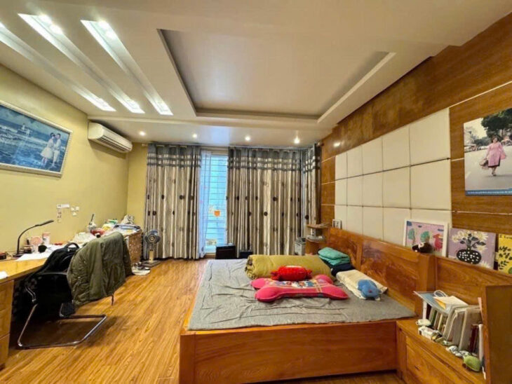 PHÂN LÔ, ÔTÔ TRÁNH, NGUYỄN NGỌC NẠI- THANH XUÂN, 70 M2, MẶT TIỀN 6,4M, GIÁ 18,5 TỶ.