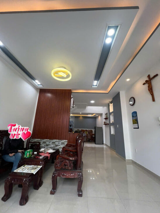 Hàng h.i.ế.m nhà 3 tầng đúc BTCT 65m2 Lê Trọng Tấn Tân Phú ngay ĐHCNTP 2P đến Aeon chỉ 5 tỏi 7 TLCC