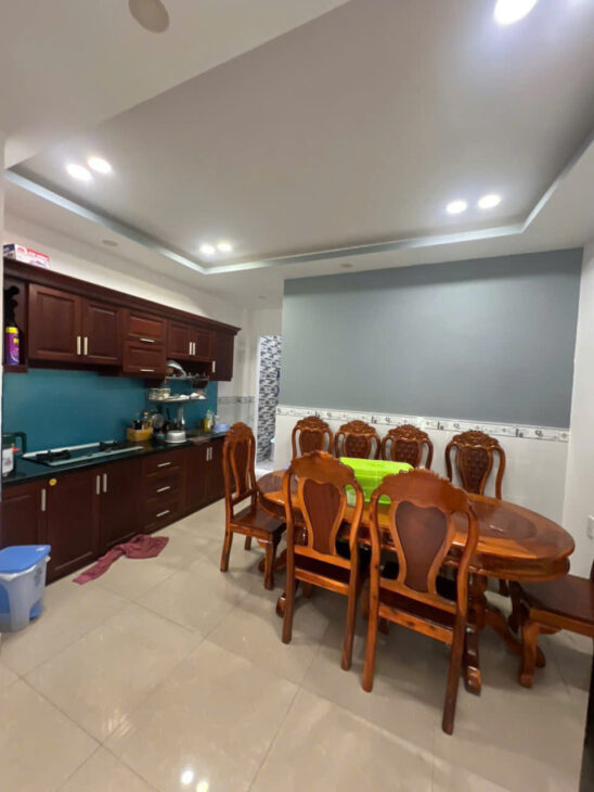 Hàng h.i.ế.m nhà 3 tầng đúc BTCT 65m2 Lê Trọng Tấn Tân Phú ngay ĐHCNTP 2P đến Aeon chỉ 5 tỏi 7 TLCC