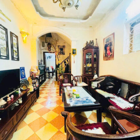 Bán gấp nhà phố Quan Nhân – Thanh Xuân, 44m2 giá CỰC SỐC chỉ 11,89 tỷ