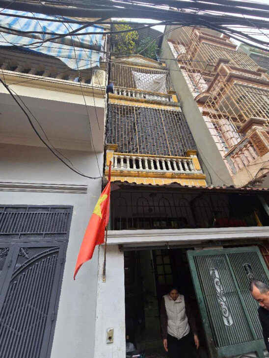 bán nhà Thanh Xuân 48m Hoàng Văn Thái phân lô quân đội, sát ô tô dừng đỗ