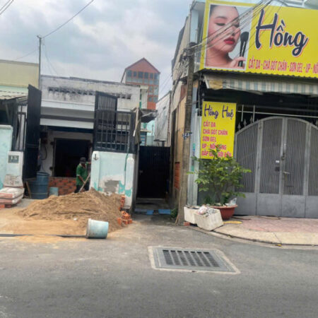 Bán nhà đường số 10, Linh Đông. NHỎ+ NÁT 22m2 1T1L . Gía 2TY3