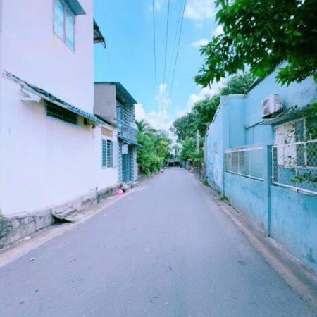 NP455 BÁN NHÀ 1 LẦU 1 TRỆT P.HỐ NAI GÓC 2 MẶT TIỀN 102M2 GIÁ 3 TỶ 3