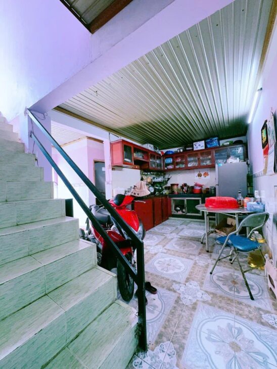 NP455 BÁN NHÀ 1 LẦU 1 TRỆT P.HỐ NAI GÓC 2 MẶT TIỀN 102M2 GIÁ 3 TỶ 3