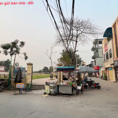 Bán đất tổ 2, Chi Đông, Mê Linh, HN. Vị trí đắc địa – trung tâm thị trấn, gần khu công nghiệp.
