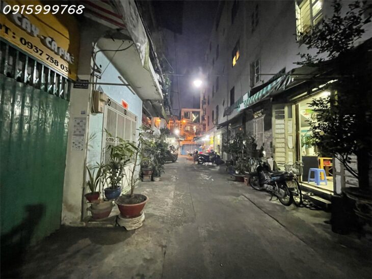 Nhà Hẻm xe hơi Lê Hồng Phong, ngay chợ đêm HTK, dt 60m2 vuông vức,giá tốt