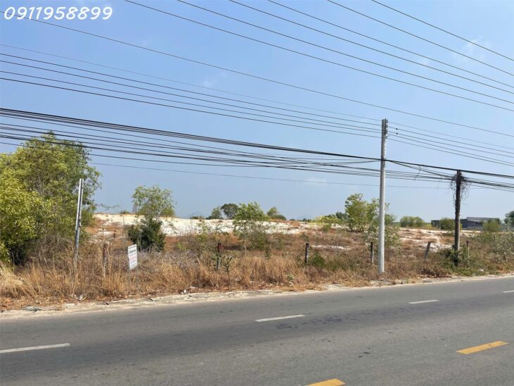 Bán đất thổ cư Đường Nguyễn Chí Thanh, thị xã LaGi giá ngộp 4.78tr/2 gần UBND
